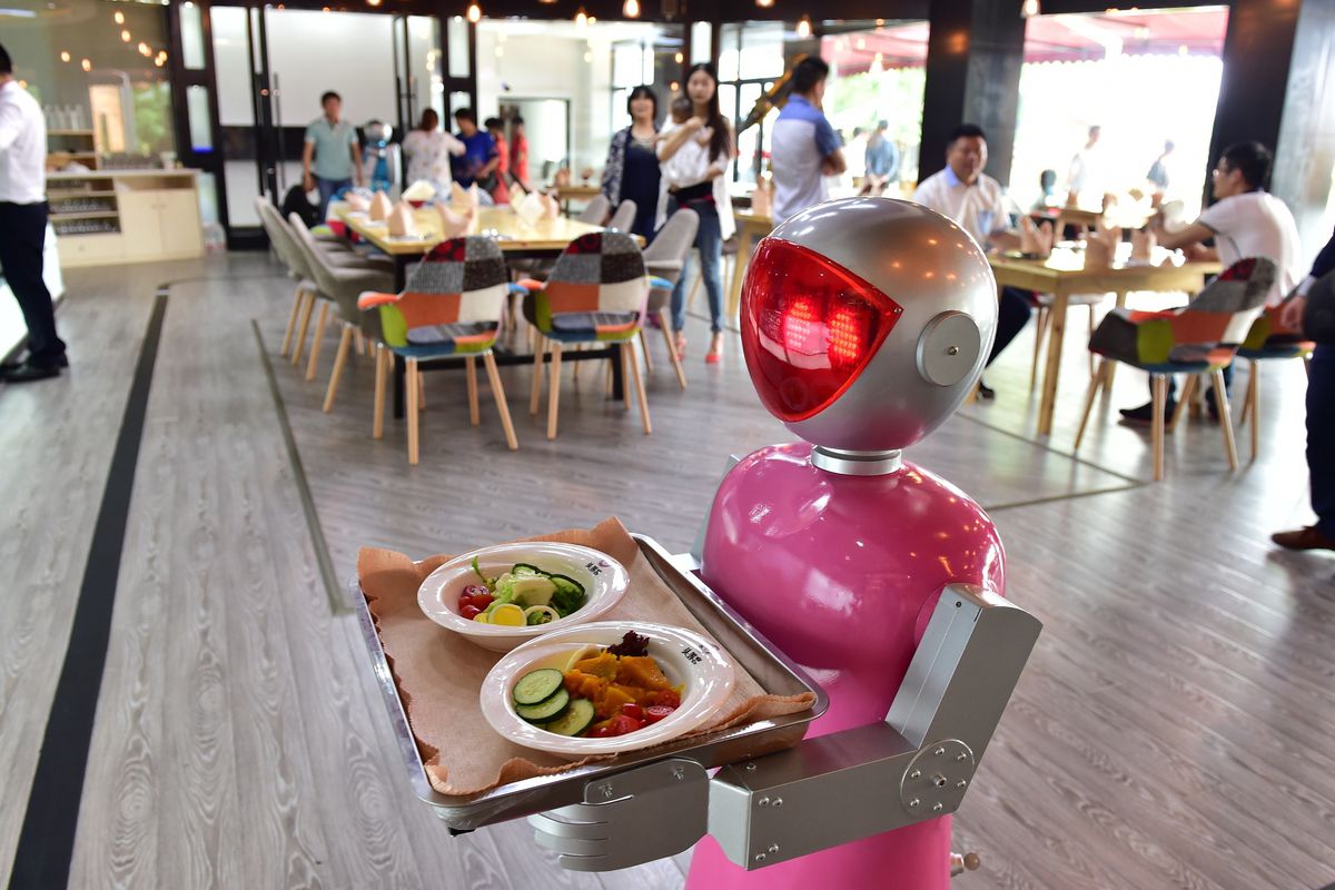 AI robot for restaurant